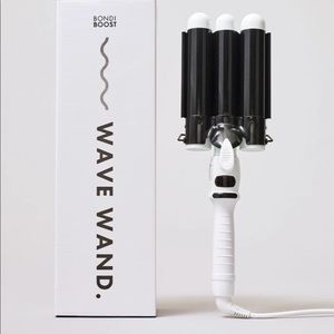 Brand new BONDI BOOST WAVE WAND 32 mm